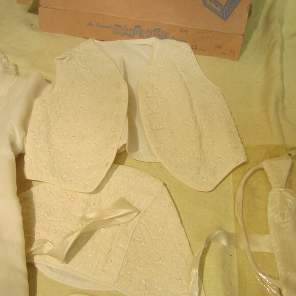 VTG 60'S PERIOD DRESS BOYS BAPTISM SET, 5 PCS, GREAT DOLL DRESS UP - Picture 4 of 9